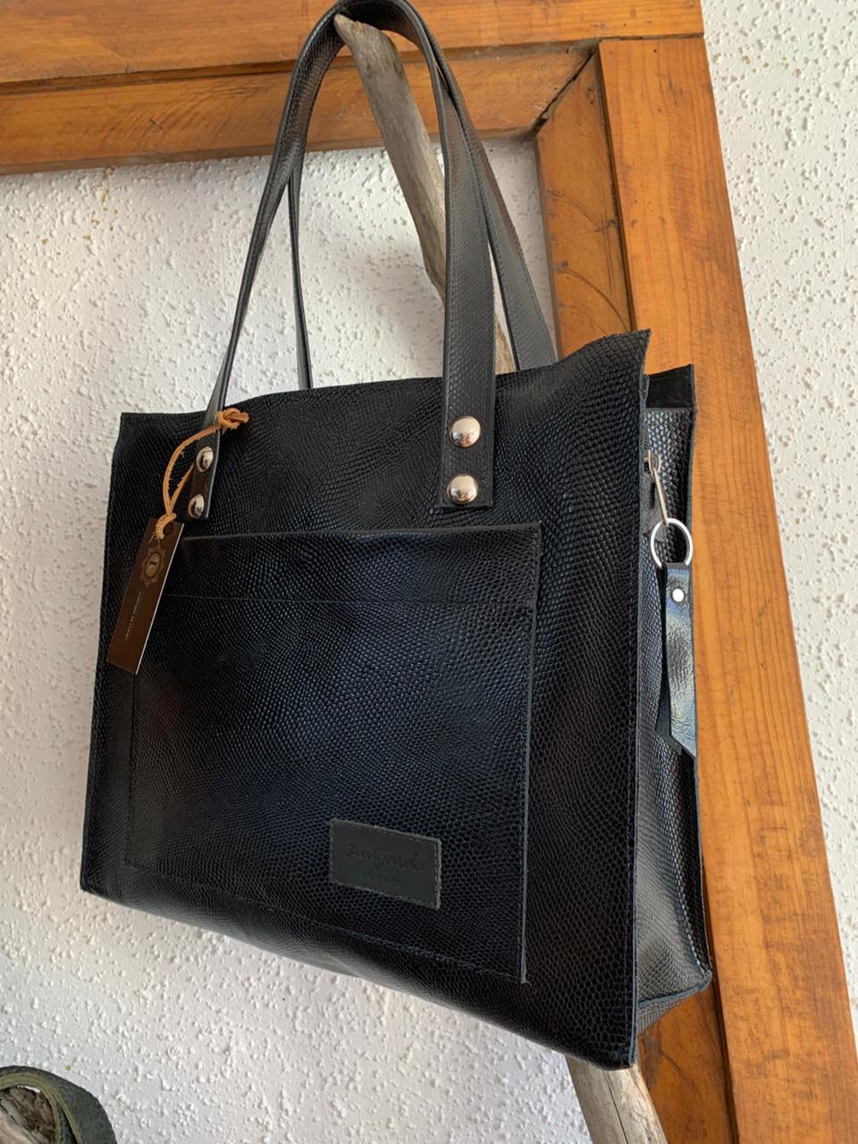 Cartera Valentina