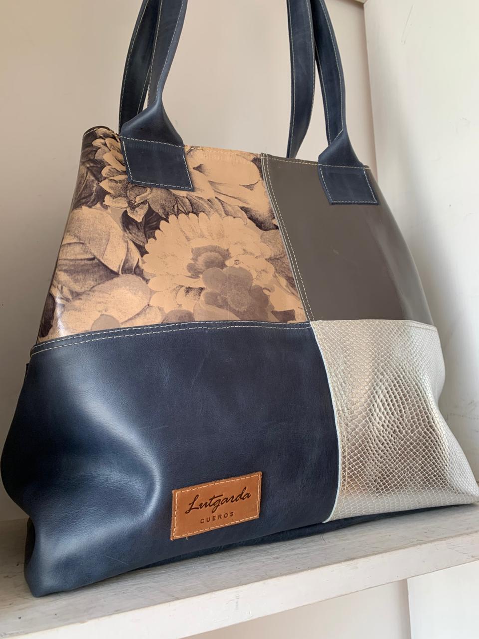 Cartera Javiera